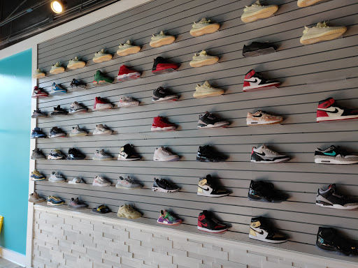 Shoe Store «Sneaker Syndicate», reviews and photos, 213 N Magnolia Ave, Orlando, FL 32801, USA
