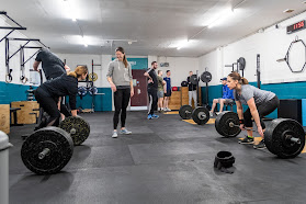 Ensemble Fitness and Weightlifting Club