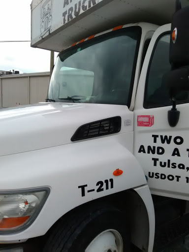 Moving and Storage Service «Two Men and a Truck», reviews and photos, 11385 E 60th Pl, Tulsa, OK 74146, USA