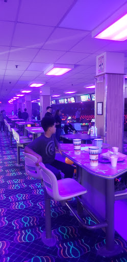 Bowling Alley «Nutmeg Bowl», reviews and photos, 802 Villa Ave, Fairfield, CT 06825, USA