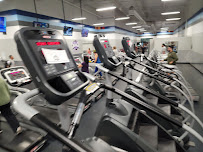 Crunch Fitness - Long Beach - Photo 2 - Car repair in Long Beach, CA, Long Beach