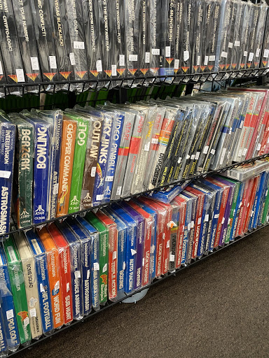 Video Game Store «Retro-Taku Videogames», reviews and photos, 507 West 11 Mile Road, Madison Heights, MI 48071, USA