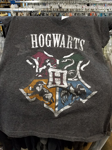 Thrift Store «Goodwill Store and Donation Center», reviews and photos, 3401 Fredericksburg Rd, San Antonio, TX 78201, USA