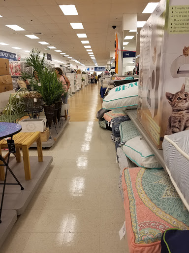 Department Store «Marshalls», reviews and photos, 1399 N Shore Rd, Revere, MA 02151, USA