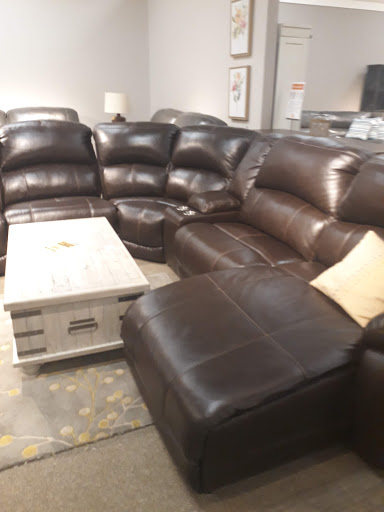 Furniture Store «Ashley Homestore», reviews and photos, 9687 Colerain Ave, Cincinnati, OH 45251, USA
