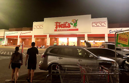 Grocery Store «Fiesta Mart Inc», reviews and photos, 275 NE 28th St, Ft Worth, TX 76106, USA
