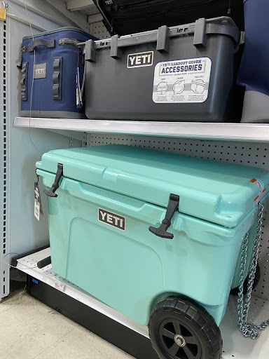 Hardware Store «Ace Hardware Circle», reviews and photos, 1225 N Circle Dr, Colorado Springs, CO 80909, USA