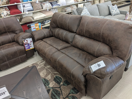 Discount Store «Big Lots», reviews and photos, 500 Hyde Park Rd, Leechburg, PA 15656, USA