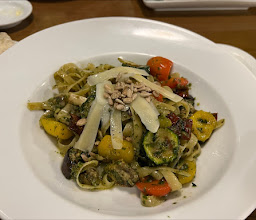 Greyhound Cafe - J Avenue Thonglor photo
