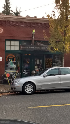 Cosmetics Store «MAC Cosmetics», reviews and photos, 615 NW 23rd Ave, Portland, OR 97210, USA