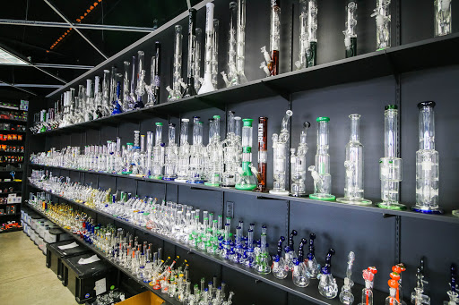 Tobacco Shop «House of Hukas Riverton Smoke Shop», reviews and photos, 3818 13400 S, Riverton, UT 84065, USA