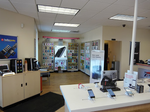 Cell Phone Store «Verizon Authorized Retailer - Wireless Zone», reviews and photos, 1515 N W Ave, Jackson, MI 49202, USA