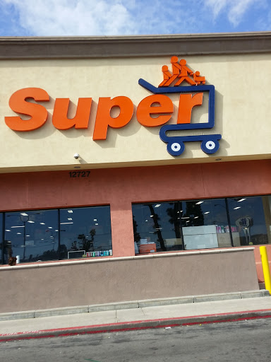 Grocery Store «El Super», reviews and photos, 14620 Parthenia St, Panorama City, CA 91402, USA