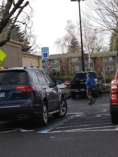 Supermarket «Walmart Neighborhood Market», reviews and photos, 2444 E Powell Blvd, Gresham, OR 97080, USA