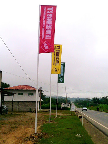 C. Teniente Hugo Ortíz, El Pangui, Ecuador