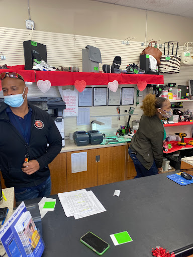 Pawn Shop «Value Pawn & Jewelry», reviews and photos, 196 N Powerline Rd, Pompano Beach, FL 33069, USA