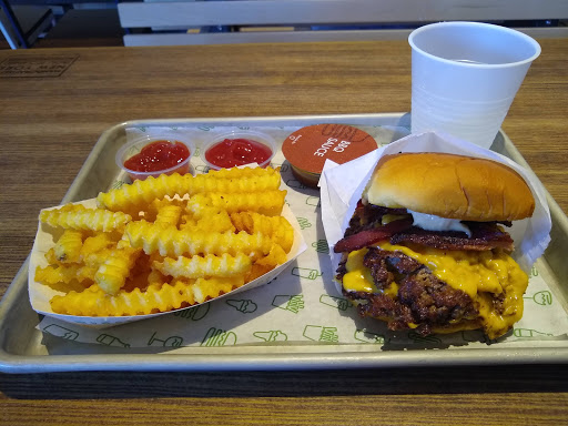Shake Shack Burbank