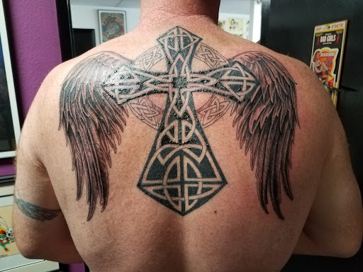 Tattoo Shop «Santa Clarita Tattoo», reviews and photos, 25835 Railroad Ave, Santa Clarita, CA 91350, USA