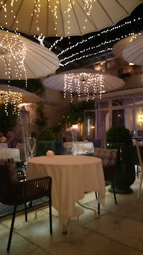 Atmosphère du Restaurant L’Auberge de Saint Rémy **** à Saint-Rémy-de-Provence - n°6