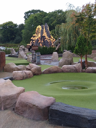 Mighty Adventures Crazy Golf