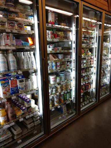 Grocery Store «Bear Foods Natural Market», reviews and photos, 125 E Woodin Ave, Chelan, WA 98816, USA