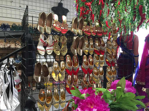 Indian Grocery Store «Nepali Store Cincinnatti Ohio», reviews and photos, 3091 W Galbraith Rd, Cincinnati, OH 45239, USA