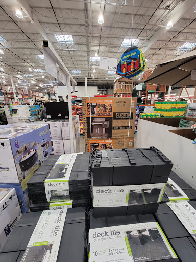 Warehouse store «Costco Wholesale», reviews and photos, 24008 Woodinville Snohomish Rd, Woodinville, WA 98072, USA