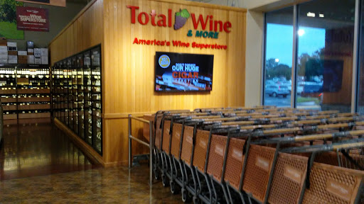 Wine Store «Total Wine & More», reviews and photos, 1744 Laskin Rd, Virginia Beach, VA 23454, USA
