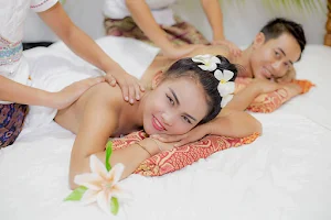 Schada's Thai Massage image