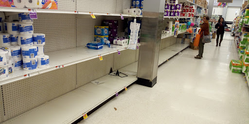 Supermarket «Giant», reviews and photos, 1230 W Broad St, Falls Church, VA 22046, USA