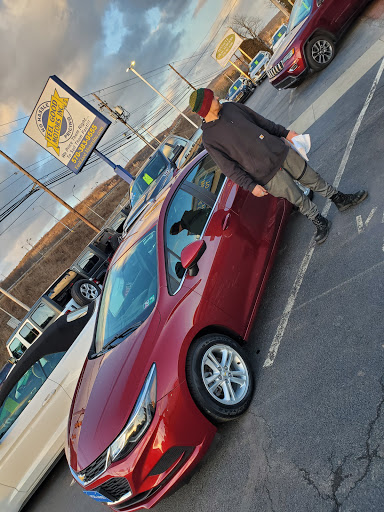 Car Dealer «Feel Good Motors, Dickson City», reviews and photos, 924 Scranton Carbondale Hwy, Dickson City, PA 18519, USA