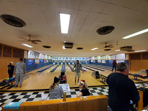 Bowling Alley «Metro Bowl», reviews and photos, 77 Brink St, Crystal Lake, IL 60014, USA