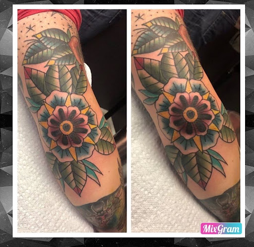 Tattoo Shop «City Roots Tattoo Gallery», reviews and photos, 155 E Commerce St, Milford, MI 48381, USA