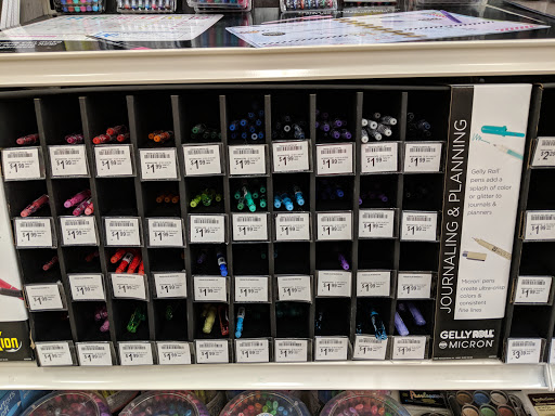 Craft Store «Michaels», reviews and photos, 4154 Commonwealth Ave, Eau Claire, WI 54701, USA