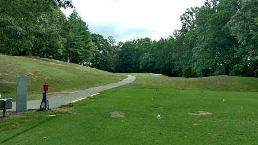 Golf Course «White Plains Golf Course», reviews and photos, 1015 St Charles Pkwy, White Plains, MD 20695, USA