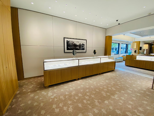 Jewelry Store «Tiffany & Co.», reviews and photos, 9595 Six Pines Dr, The Woodlands, TX 77380, USA