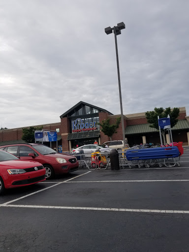 Grocery Store «Kroger», reviews and photos, 8465 Holcomb Bridge Rd #2000, Johns Creek, GA 30022, USA