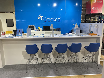 iCracked Store 梅田ロフト