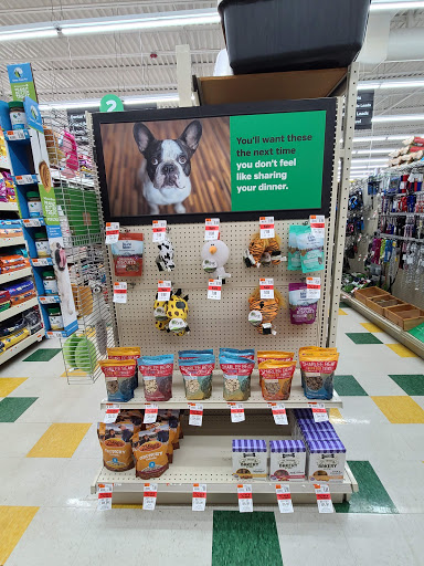 Pet Supply Store «Pet Supplies Plus», reviews and photos, 6845 Highland Rd, White Lake, MI 48383, USA
