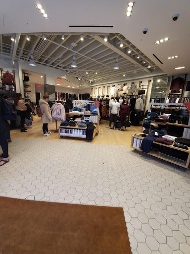 Sportswear Store «lululemon», reviews and photos, 1901 Fourth St Suite 102, Berkeley, CA 94705, USA