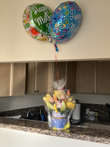 Gift Shop «Edible Arrangements», reviews and photos, 13746 N Kendall Dr, Miami, FL 33186, USA