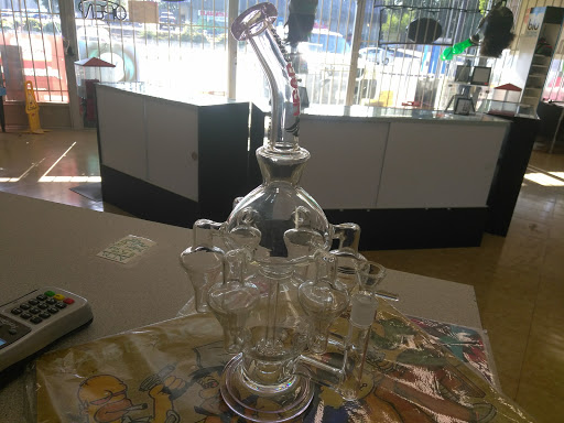 Vaporizer Store «Big Chief Smoke Shop», reviews and photos, 6020 Fair Oaks Blvd, Carmichael, CA 95608, USA
