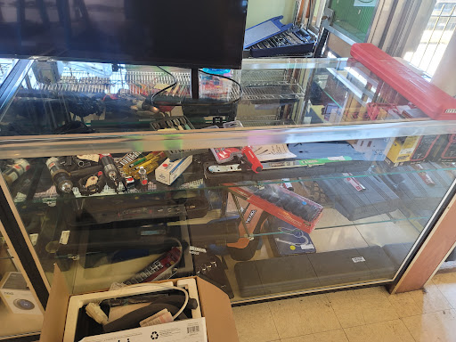 Pawn Shop «The PawnStore», reviews and photos, 3005 Douglas Ave, Des Moines, IA 50310, USA