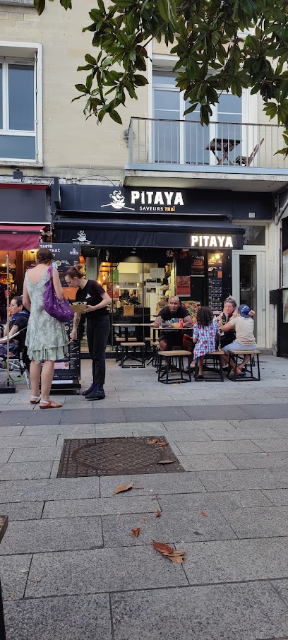 Pitaya Thaï Street Food - 13 Rue des Jacobins, 14000 Caen, France