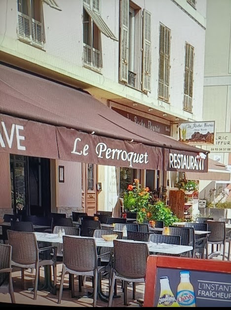 Le perroquet restaurant bar à Saint-André-de-la-Roche