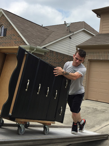 Moving and Storage Service «Woodlands Moving and Storage», reviews and photos, 28100 Robinson Rd, Conroe, TX 77385, USA