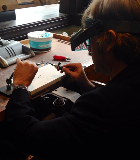 Jewelry Store «Mefford Jewelers», reviews and photos, 102 N Court St, Florence, AL 35630, USA