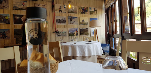 Restaurante del Hostal Remoña - Bo. Espinama, 39588 Espinama, Cantabria, Spain