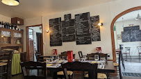 Atmosphère du Restaurant La Taverne à Roye - n°1