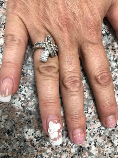 Nail Salon «Beauty Nails», reviews and photos, 9382 Oakhurst Rd, Seminole, FL 33776, USA